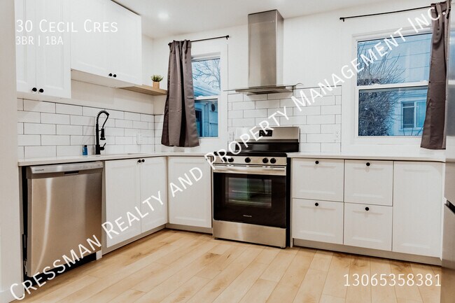 Photo - 3 Bed, 1 Bath FULL HOUSE W/ Garage & Carport located in Rosemont