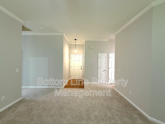 Photo - 1020 Stinson Glen Ln