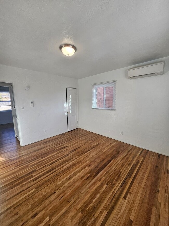 Photo - 2 Bed 2 Bath, office+ W/D Hook up