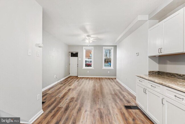 Photo - 3083 Witte St