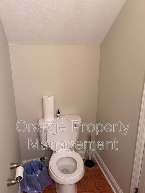 Photo - 204 Kelly Rd