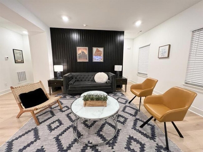 Photo - 112 Fitzgerald Dr Unidad FL3-ID1039082P