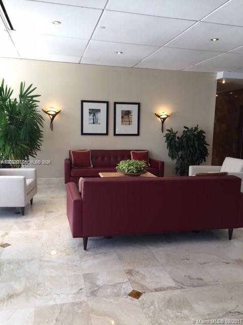 Photo - 150 SE 25th Rd Unidad 15F