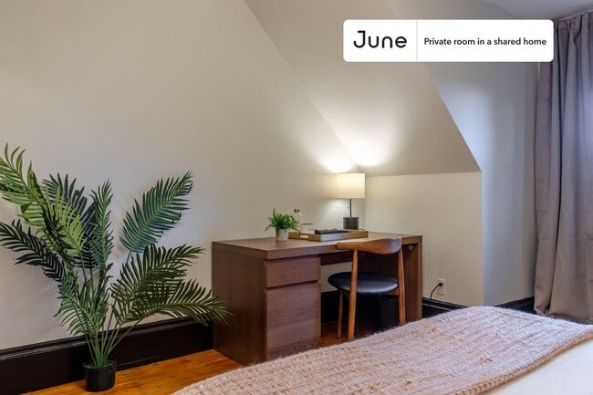 Photo - Room in Shared 5 bed/2 bath home Unidad E