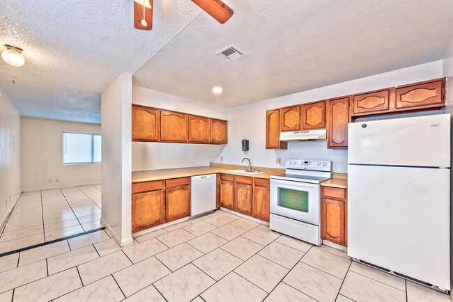 Photo - 5198 Greene Ln Unit B