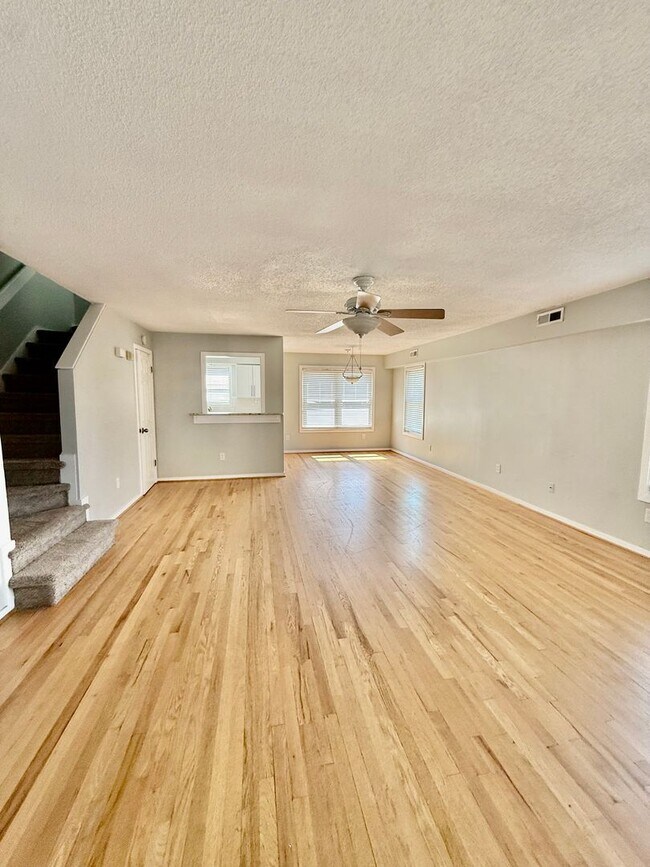 2306 Bergen Ct