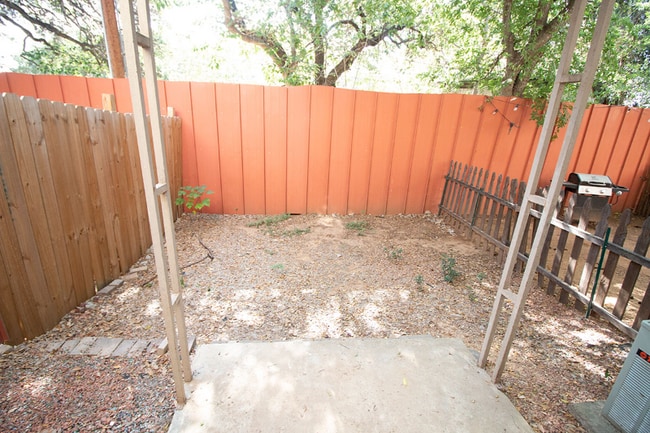 Photo - 114 Scofield Ave