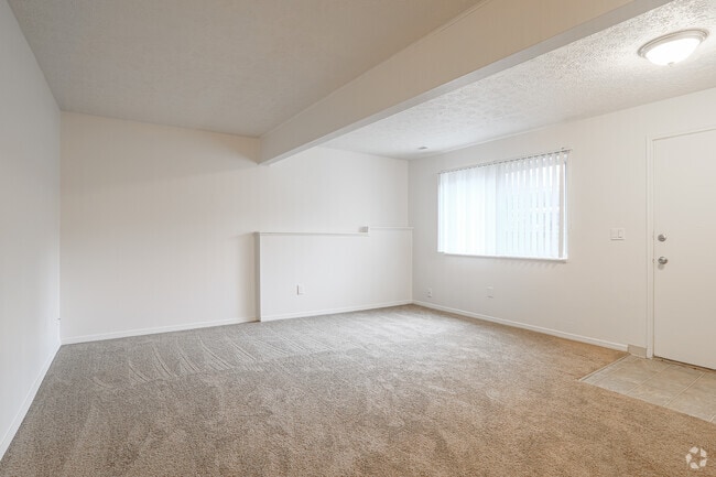 1 BR, 1 BA - Living Room