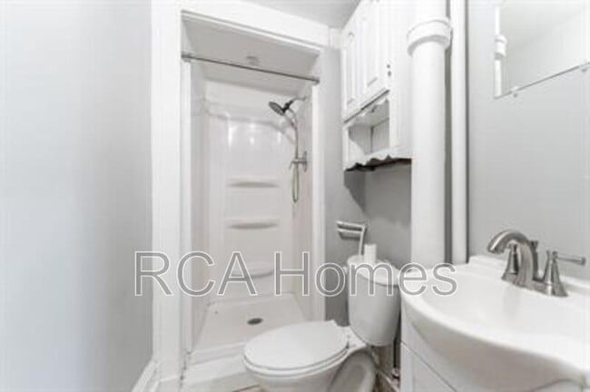 Photo - 450 Shelby St