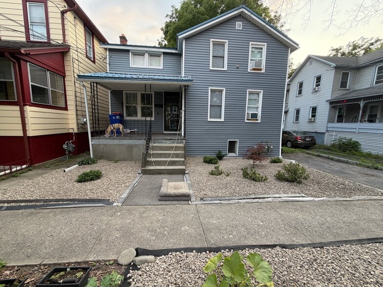 108 5th St