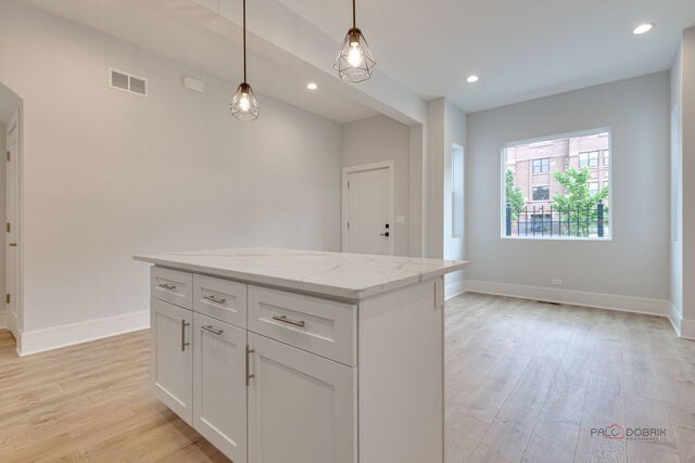 Photo - 1746 N California Ave Unit 1