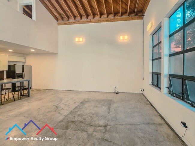Photo - 1510 32nd St