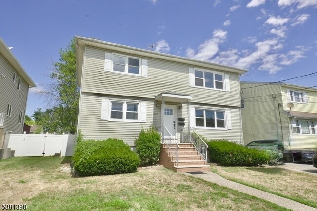 Building Photo - 467 Hobson Ave Rental