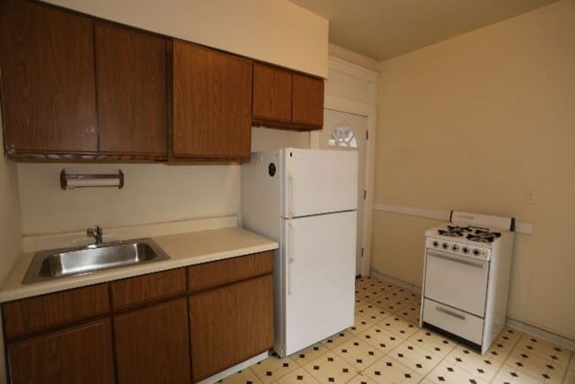 Photo - 718 W Barry Ave Unit J01W
