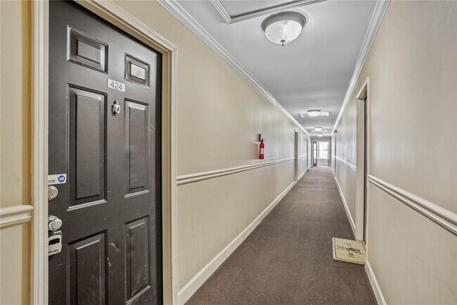 Photo - 48 Peachtree Ave NE Unit 424