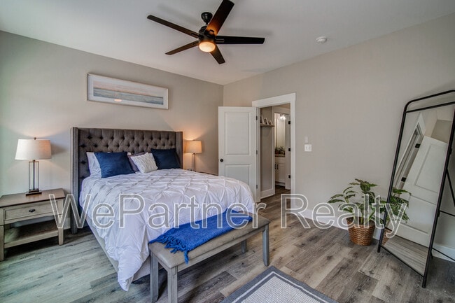 Photo - 6 N Rim Dr