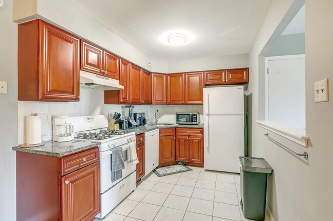 Photo - 9192 Frankford Ave Unit 2