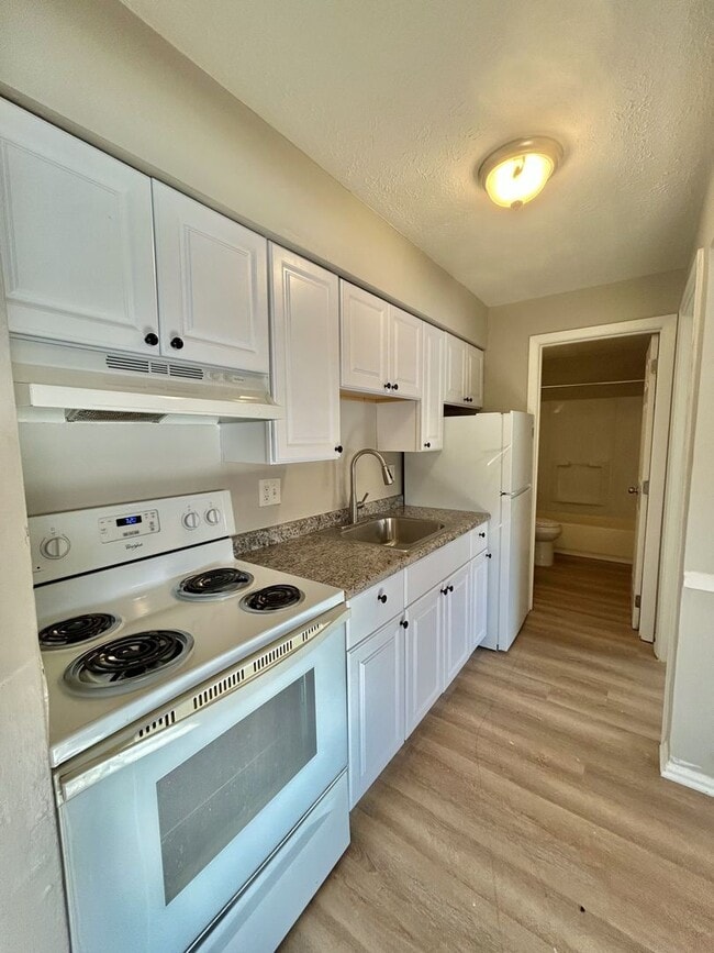 Photo - Miami Ridge Apartments 4