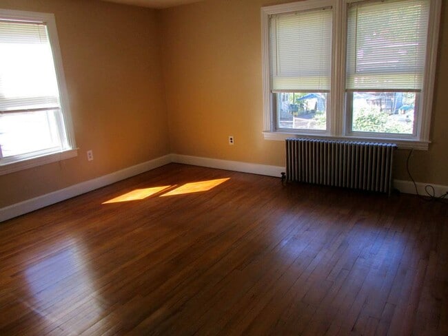 Photo - 6 Newtonville Ave Unit 2nd floor apartment
