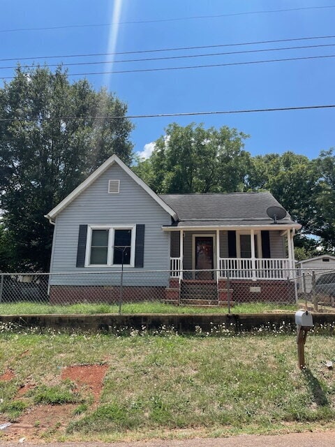 Building Photo - 122 Bailey St