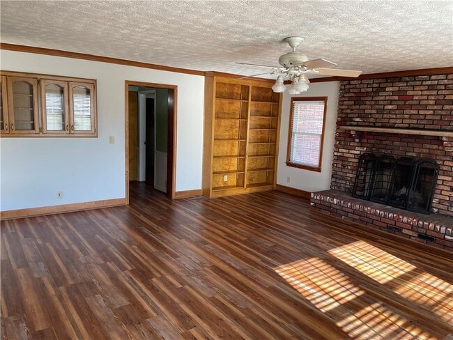 Photo - 3633 Loganville Hwy SW