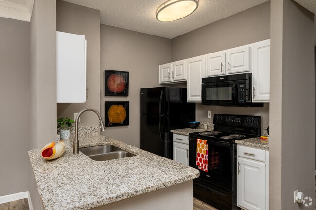 Model - 2BR, 2BA - 1,084SF - Kitchen