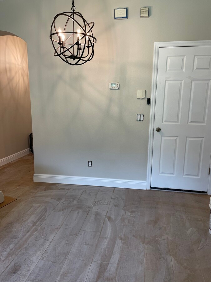 Photo - 829 Camargo Way