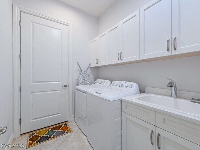 Building Photo - 6562 Amarone Ln