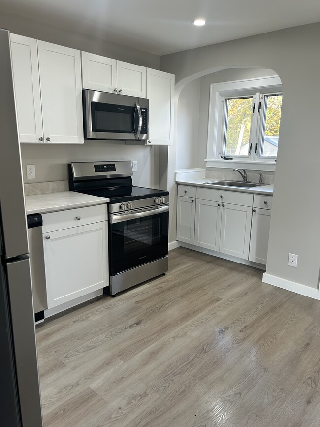 Photo - 164 Rabideau St