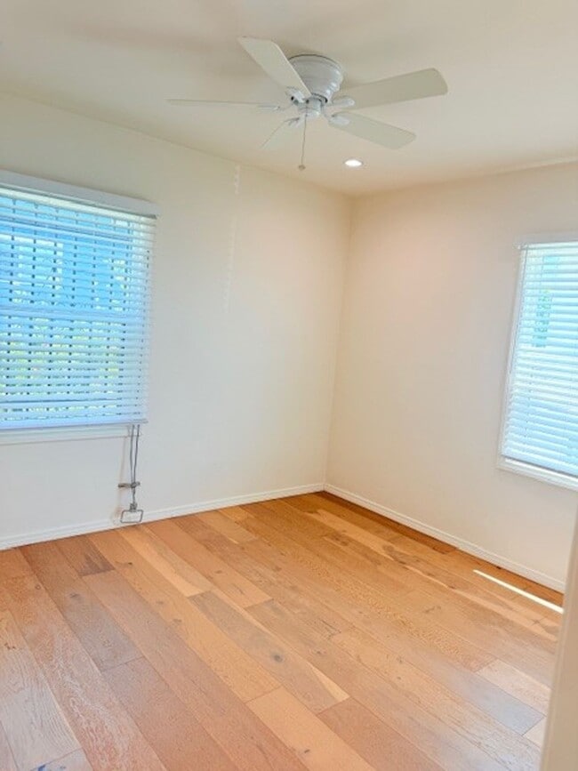 Building Photo - 1/2 OFF FIRST MONTH! BEAUTIFUL & SPACIOUS ... Unit 2202 Rental