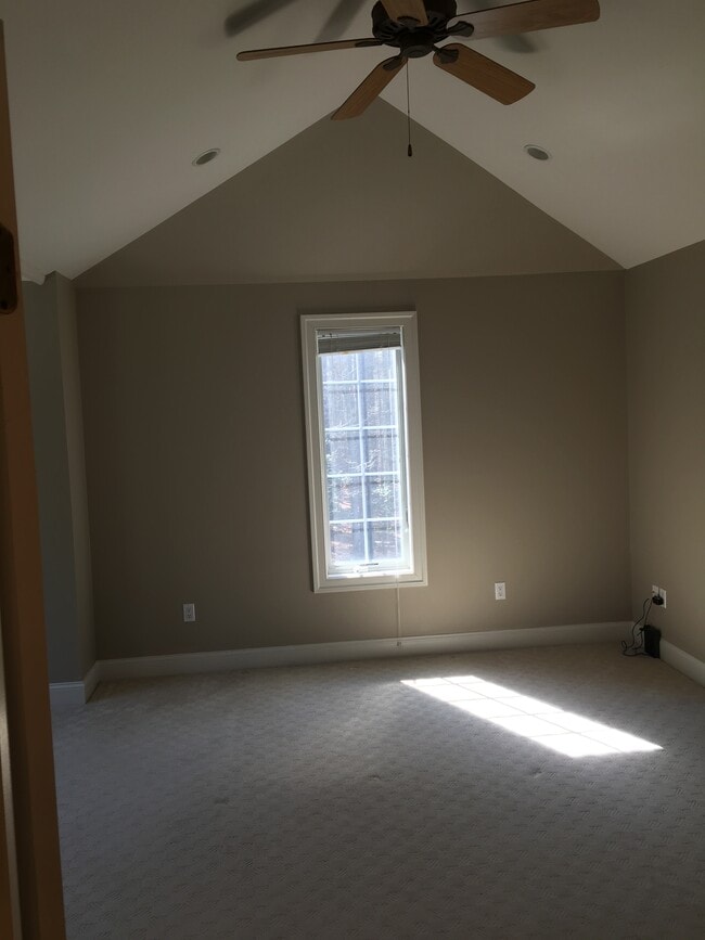 Bedroom - 48725 Spring Ridge Rd Unit Apt 1