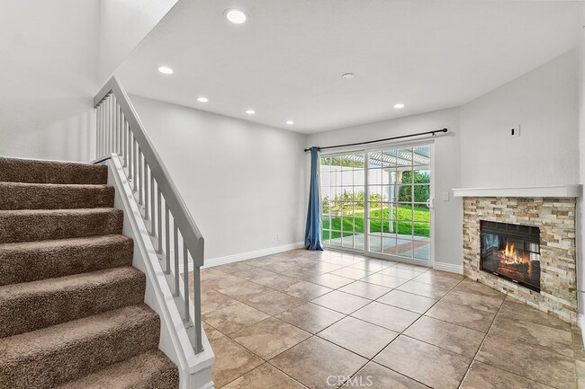 Photo - 24722 Via Carlos