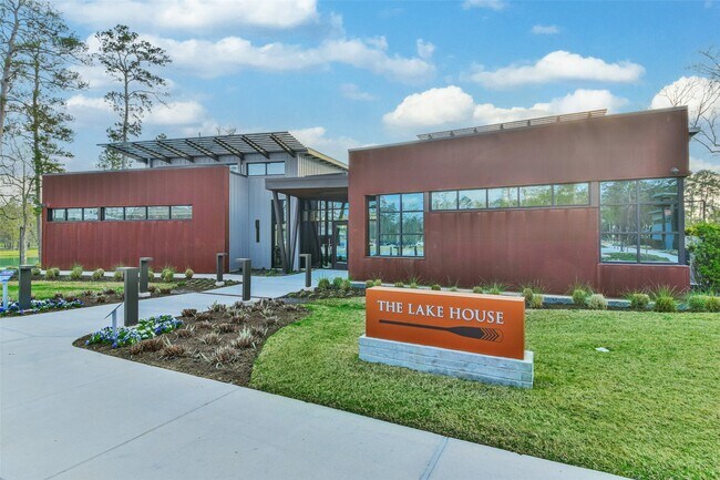 Building Photo - 550 Dry Fork Ln