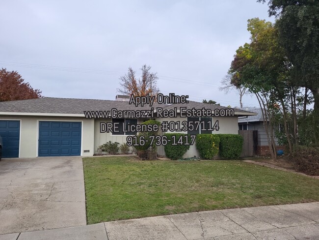 Building Photo - 1319 Palomar Cir