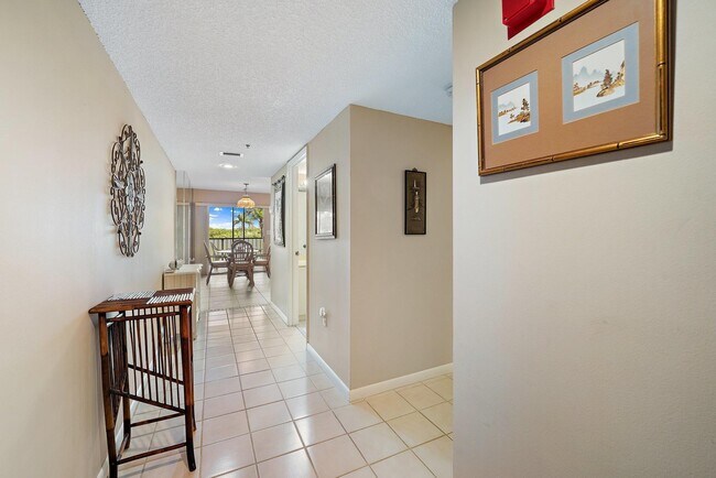 Photo - 275 Palm Ave Unit C203