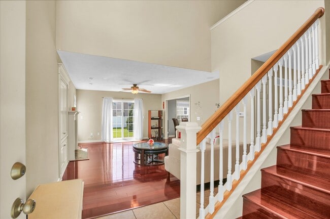 Photo - Updated 3 Bedroom Townhome in SW Champaign - Available 06/01/2026