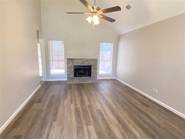 Photo - 1535 Collin Dr