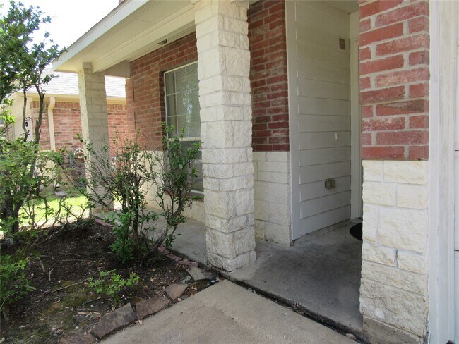 Photo - 6338 Applewood Forest Dr
