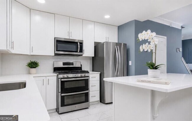 Photo - 3539 Mt Vernon Cir