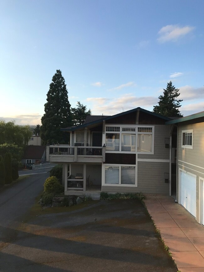 Photo - 325 C St Unidad 325D
