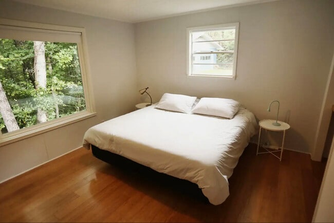 king master bedroom - 3724 Warden Branch Ln House