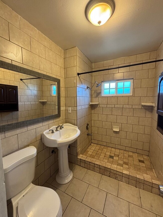 Photo - 621 66th St Unit 621 66th St.  A