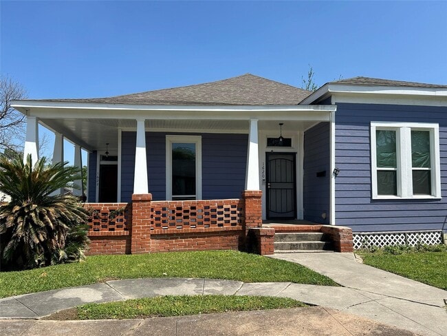 Building Photo - 1622 Pannell St