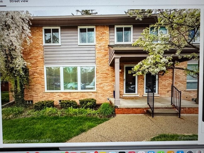 Photo - 1047 N Old Woodward Ave