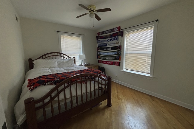 Photo - 3321 N Lakewood Ave Unit 2