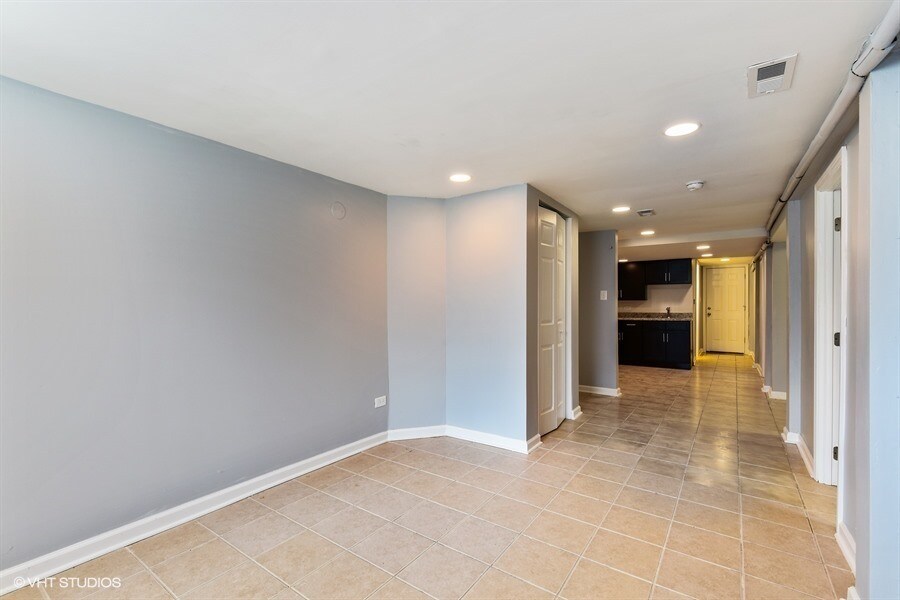 Photo - RHODES_6610 Unit GRDN