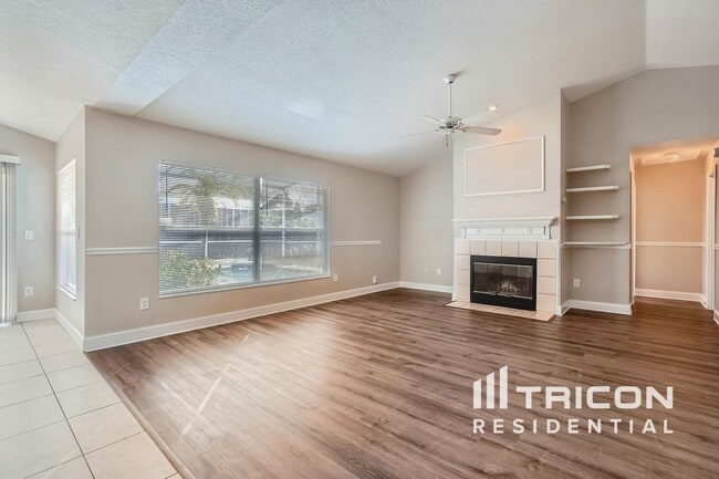Photo - 1004 Quaker Ridge Ct