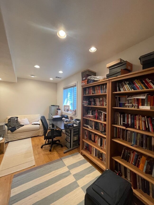 Photo - GORGEOUS 3 Bed 3 Bath Home In North Boulder