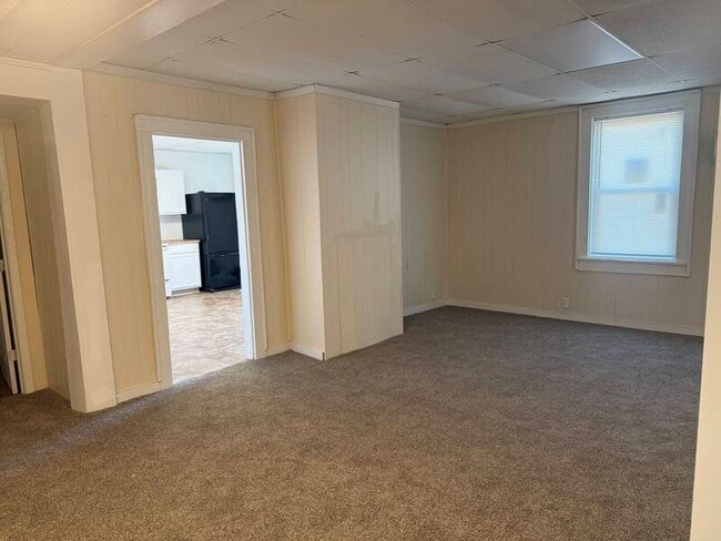 Photo - 204 Spring St