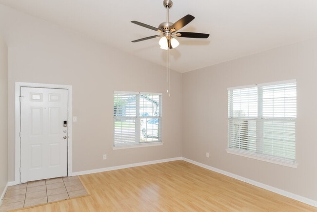 Photo - 21319 Sweet Grass Ln